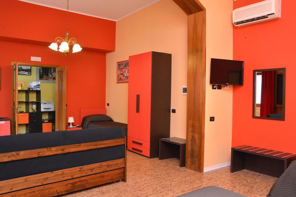 B&B Fiori Di Lava นีโกโลซี ภายนอก รูปภาพ